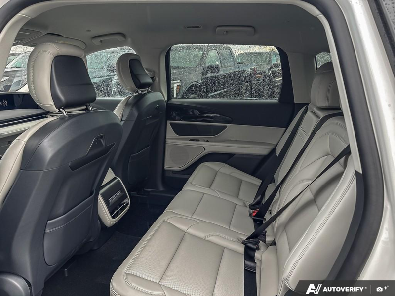 DEMO 2026 Lincoln Nautilus Premiere - White Platinum Metallic Tri-coat Exterior / MEDIUM LIGHT SPACE GRAY, LINCOLN SOFT TOUCH HEATED FRONT CAPTAIN Interior - $64,088 - Stock #E60744 - VIN 5LMPJ8JA7TJ053738 - Photo 23