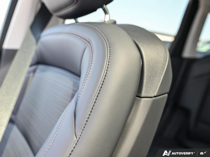 NEW 2026 Lincoln Nautilus Reserve - Red Carpet Exterior / BLACK ONYX/GREY PREM LEATHER SEATS Interior - $79,094 - Stock #E60812 - VIN 5LMPJ8KA3TJ061334 - Photo 23
