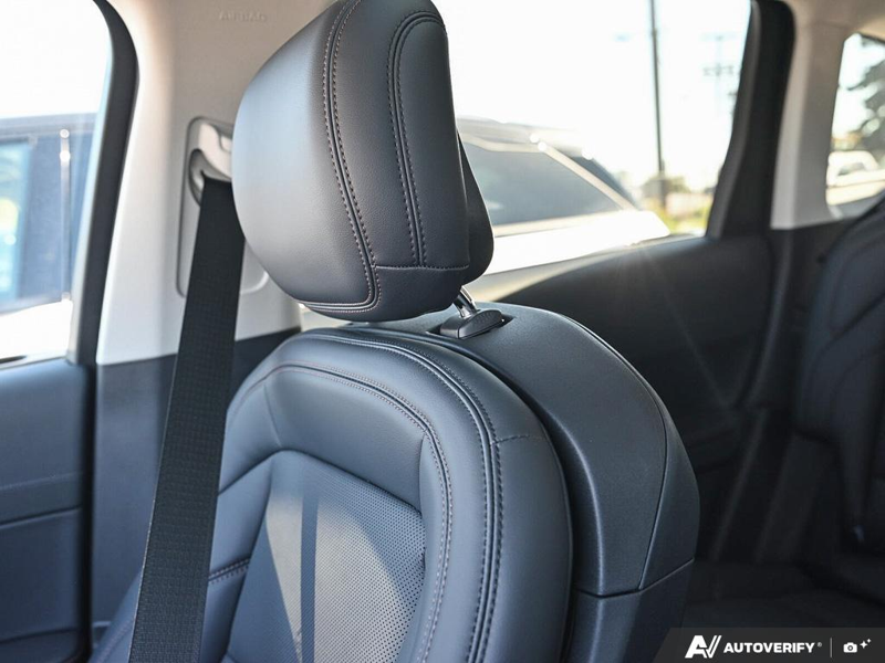 NEW 2026 Lincoln Nautilus Premiere Hybrid - Infinite Black Metallic Clearcoat Exterior / BLACK ONYX, LINCOLN SOFT TOUCH HEATED FRONT CAPTAIN'S CHAIRS Interior - $72,155 - Stock #E61029 - VIN 5LMPJ8J43TJ065931 - Photo 23