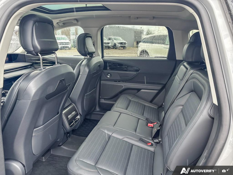 NEW 2026 Lincoln Nautilus Reserve - Gray Matter Met Cc Exterior / BLACK ONYX/GREY PREM LEATHER SEATS Interior - $69,409 - Stock #E60618 - VIN 5LMPJ8KA1TJ046752 - Photo 23