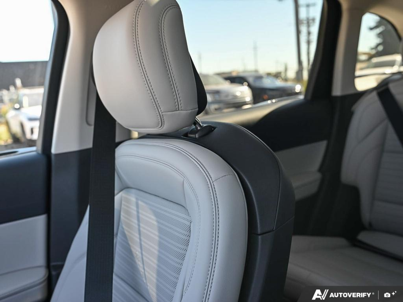 NEW 2026 Lincoln Nautilus Reserve - White Platinum Metallic Tri-coat Exterior / MEDIUM LIGHT SPACE GRAY, PREM LTHR-TRIMMED HTD/VENTILATED CAPTAI Interior - $66,309 - Stock #E60824 - VIN 5LMPJ8KA4TJ058023 - Photo 23