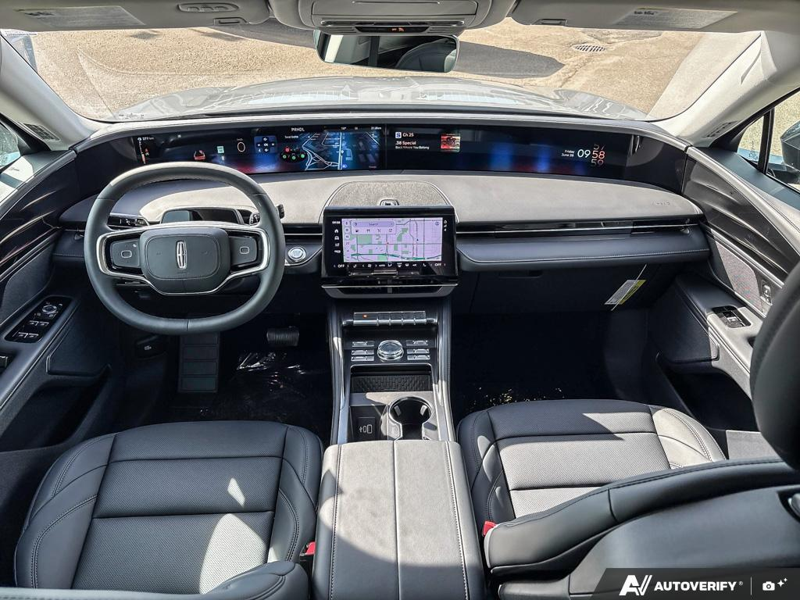 NEW 2026 Lincoln Nautilus Premiere - Gray Matter Met Cc Exterior / ONYX BLACK, LINCOLN SOFT TOUCH HEATED FRONT CAPTAIN'S CHAIRS Interior - $63,284 - Stock #E60741 - VIN 5LMPJ8JA5TJ052054 - Photo 24