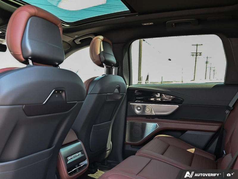 NEW 2026 Lincoln Nautilus Reserve - White Platinum Metallic Tri-coat Exterior / HOT CHOCOLATE, PREMIUM LEATHER-TRIMMED Interior - $79,094 - Stock #E60814 - VIN 5LMPJ8KA6TJ058251 - Photo 24
