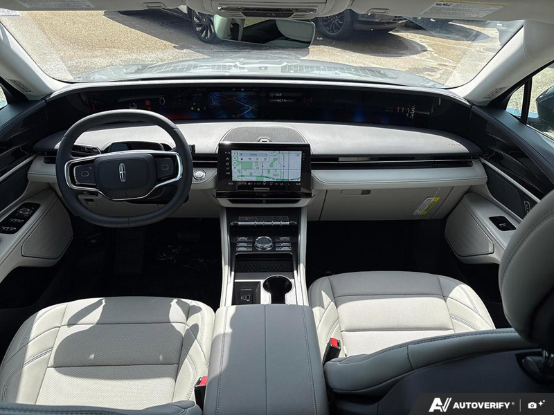 NEW 2026 Lincoln Nautilus Premiere - Gray Matter Met Cc Exterior / MEDIUM LIGHT SPACE GRAY, LINCOLN SOFT TOUCH HEATED FRONT CAPTAIN Interior - $58,534 - Stock #E60742 - VIN 5LMPJ8JA0TJ052124 - Photo 24