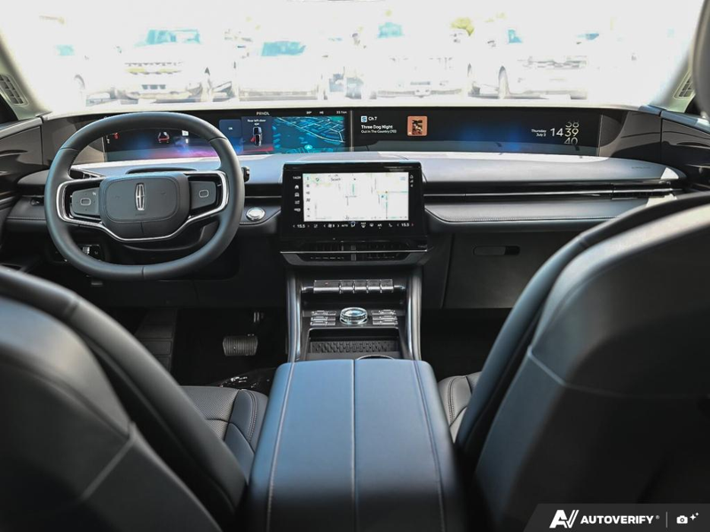 NEW 2026 Lincoln Nautilus Premiere - Infinite Black Metallic Exterior / ONYX BLACK, LINCOLN SOFT TOUCH HEATED FRONT CAPTAIN'S CHAIRS Interior - $61,305 - Stock #E60622 - VIN 5LMPJ8JA2TJ046793 - Photo 25