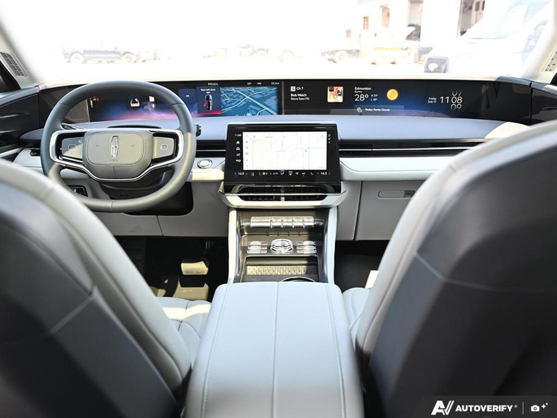 NEW 2026 Lincoln Nautilus Premiere - White Platinum Metallic Tri-coat Exterior / MEDIUM LIGHT SPACE GRAY, LINCOLN SOFT TOUCH HEATED FRONT CAPTAIN Interior - $66,048 - Stock #E60816 - VIN 5LMPJ8JA1TJ058367 - Photo 25