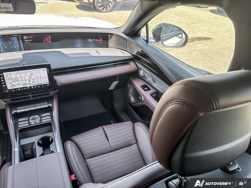 NEW 2026 Lincoln Nautilus Reserve - White Platinum Metallic Tri-coat Exterior / HOT CHOCOLATE, PREMIUM LEATHER-TRIMMED Interior - $74,309 - Stock #E60731 - VIN 5LMPJ8KA5TJ050948 - Photo 25