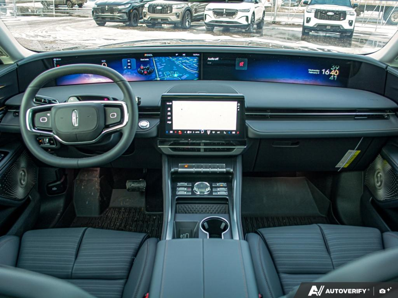 NEW 2026 Lincoln Nautilus Reserve - Infinite Black Metallic Exterior / BLACK ONYX/GREY PREM LEATHER SEATS Interior - $78,159 - Stock #E60149 - VIN 5LMPJ8KA3TJ017608 - Photo 26