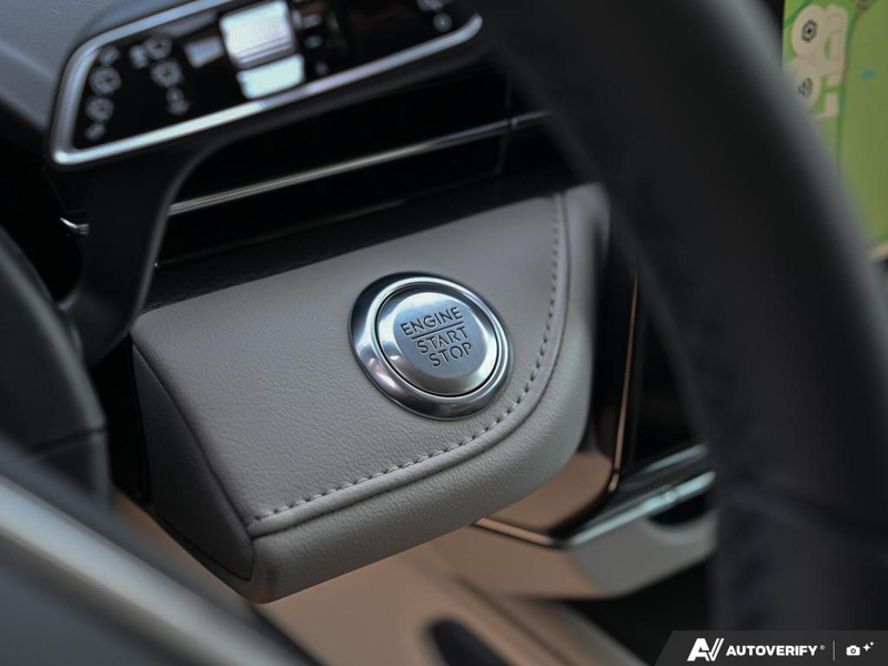 NEW 2026 Lincoln Nautilus Premiere - White Platinum Metallic Tri-coat Exterior / MEDIUM LIGHT SPACE GRAY, LINCOLN SOFT TOUCH HEATED FRONT CAPTAIN Interior - $62,238 - Stock #E60827 - VIN 5LMPJ8JA0TJ057047 - Photo 26