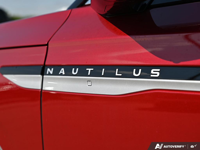 NEW 2026 Lincoln Nautilus Premiere - Red Carpet Exterior / ONYX BLACK, LINCOLN SOFT TOUCH HEATED FRONT CAPTAIN'S CHAIRS Interior - $60,434 - Stock #E60813 - VIN 5LMPJ8JA3TJ059388 - Photo 26