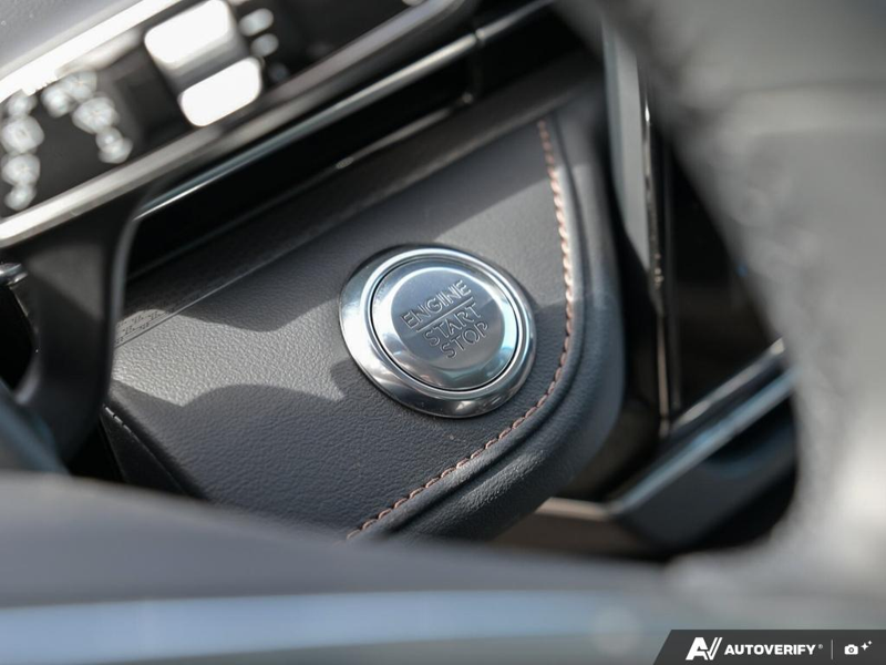 DEMO 2026 Lincoln Nautilus Premiere - Gray Matter Met Cc Exterior / ONYX BLACK, LINCOLN SOFT TOUCH HEATED FRONT CAPTAIN'S CHAIRS Interior - $68,153 - Stock #E60347 - VIN 5LMPJ8JA3TJ034846 - Photo 27