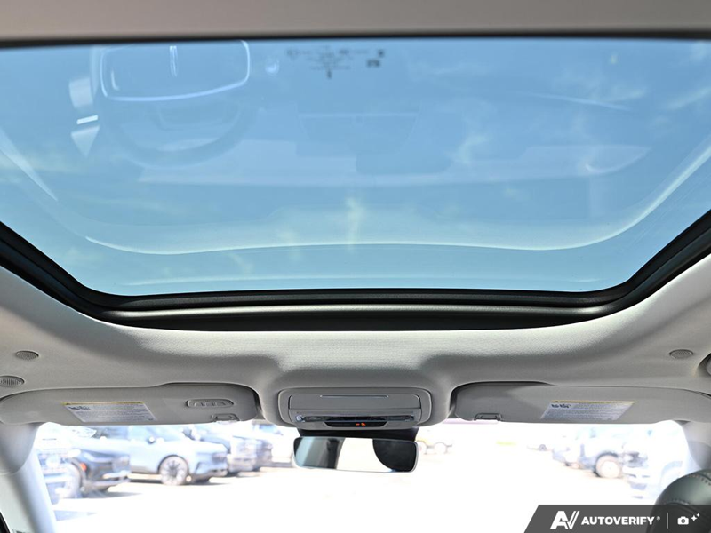 NEW 2026 Lincoln Nautilus Reserve - Infinite Black Metallic Exterior / BLACK ONYX/GREY PREM LEATHER SEATS Interior - $73,508 - Stock #E60822 - VIN 5LMPJ8KA9TJ059345 - Photo 27