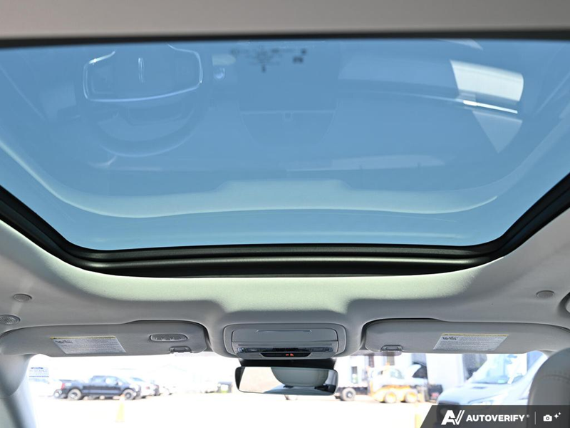 NEW 2026 Lincoln Nautilus Premiere - White Platinum Metallic Tri-coat Exterior / MEDIUM LIGHT SPACE GRAY, LINCOLN SOFT TOUCH HEATED FRONT CAPTAIN Interior - $66,048 - Stock #E60816 - VIN 5LMPJ8JA1TJ058367 - Photo 26