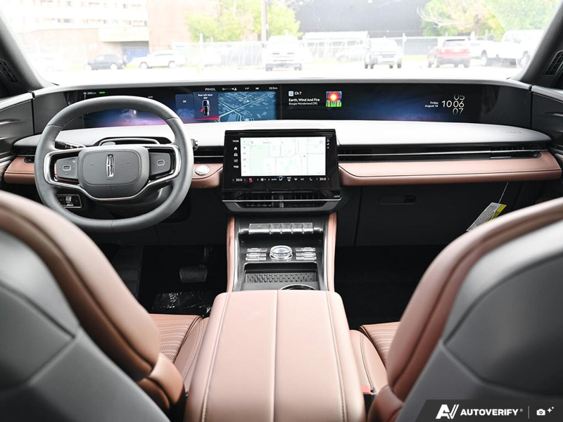 NEW 2026 Lincoln Nautilus Reserve Hybrid - Infinite Black Metallic Clearcoat Exterior / HOT CHOCOLATE, PREMIUM LEATHER-TRIMMED HEAT/VENT CAPTAIN'S CHAIR Interior - $83,586 - Stock #E61026 - VIN 5LMPJ8K43TJ064650 - Photo 26