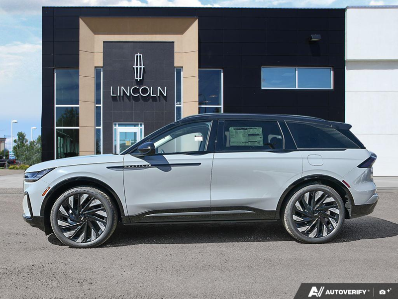 NEW 2026 Lincoln Nautilus Reserve Hybrid - Grey Matter Metallic Clearcoat Exterior / BLACK OYNX, PREMIUM LEATHER-TRIMMED HEAT/VENT CAPTAIN'S CHAIRS Interior - $84,409 - Stock #E61030 - VIN 5LMPJ8K49TJ065690 - Photo 3