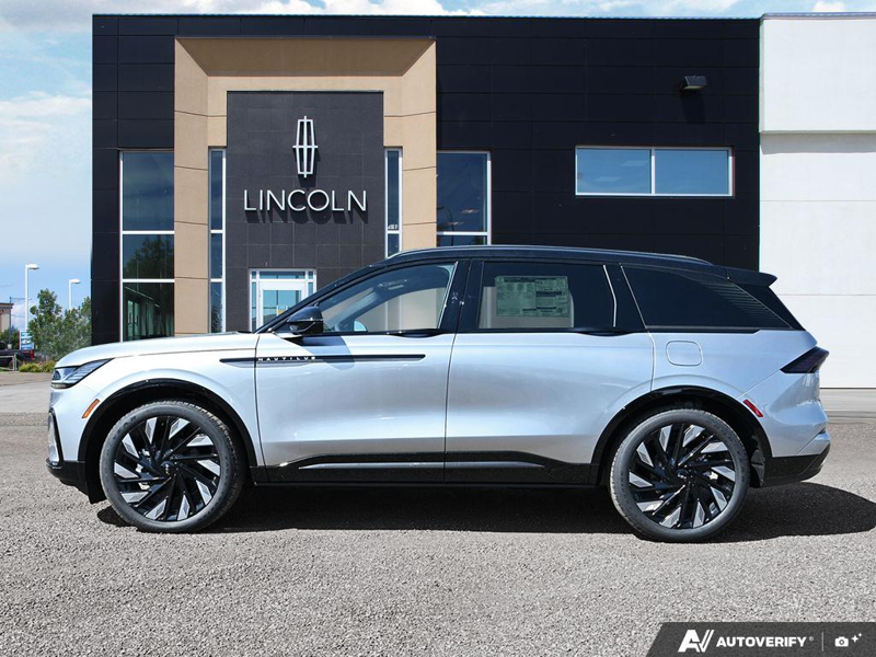 NEW 2026 Lincoln Nautilus Reserve - Silver Radiance Exterior / HOT CHOCOLATE LEATHER Interior - $70,959 - Stock #E60732 - VIN 5LMPJ8KA5TJ050626 - Photo 3