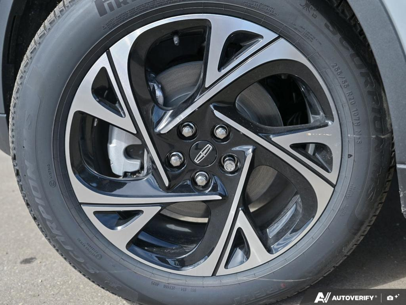 DEMO 2026 Lincoln Nautilus Premiere - Gray Matter Met Cc Exterior / ONYX BLACK, LINCOLN SOFT TOUCH HEATED FRONT CAPTAIN'S CHAIRS Interior - $68,153 - Stock #E60347 - VIN 5LMPJ8JA3TJ034846 - Photo 6