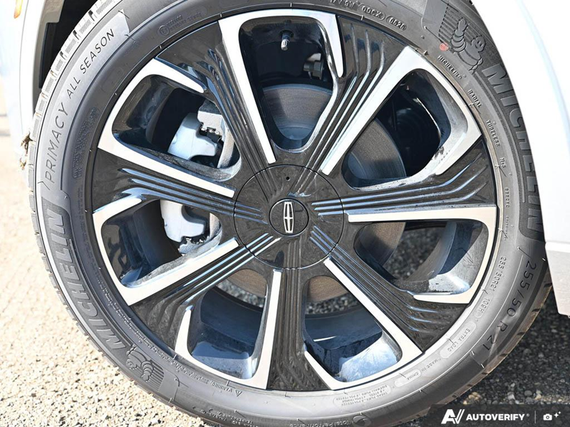 NEW 2026 Lincoln Nautilus Reserve - Silver Radiance Exterior / HOT CHOCOLATE, PREMIUM LEATHER-TRIMMED Interior - $75,585 - Stock #E60808 - VIN 5LMPJ8KA3TJ055033 - Photo 6