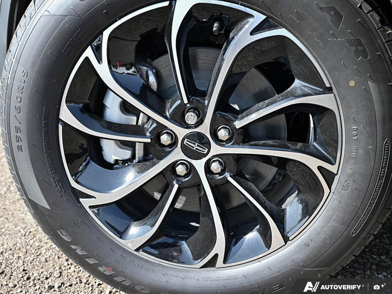 NEW 2026 Lincoln Nautilus Premiere - Gray Matter Met Cc Exterior / ONYX BLACK, LINCOLN SOFT TOUCH HEATED FRONT CAPTAIN'S CHAIRS Interior - $62,238 - Stock #E60829 - VIN 5LMPJ8JA8TJ059953 - Photo 6