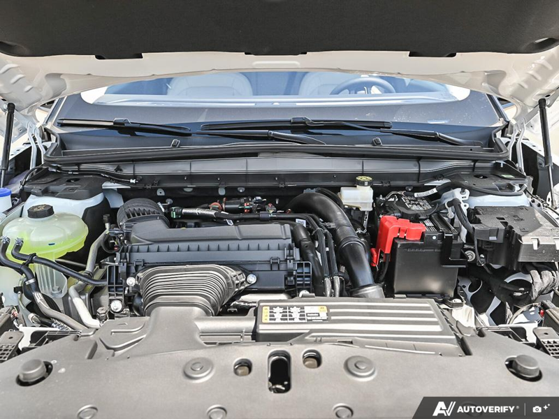 NEW 2026 Lincoln Nautilus Premiere - White Platinum Metallic Tri-coat Exterior / MEDIUM LIGHT SPACE GRAY, LINCOLN SOFT TOUCH HEATED FRONT CAPTAIN Interior - $60,434 - Stock #E60728 - VIN 5LMPJ8JA0TJ050664 - Photo 7