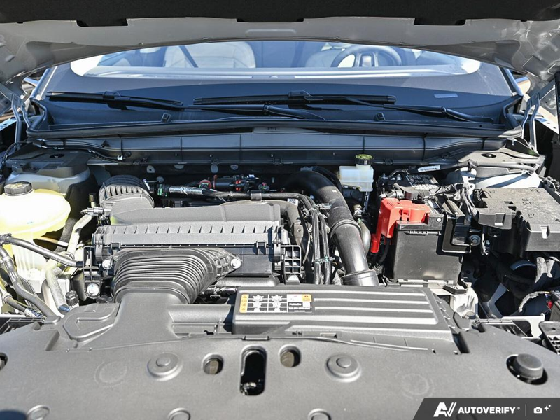 NEW 2026 Lincoln Nautilus Reserve - Gray Matter Met Cc Exterior / SPACE GRAY LEATHER Interior - $74,909 - Stock #E60819 - VIN 5LMPJ8KA0TJ057595 - Photo 8