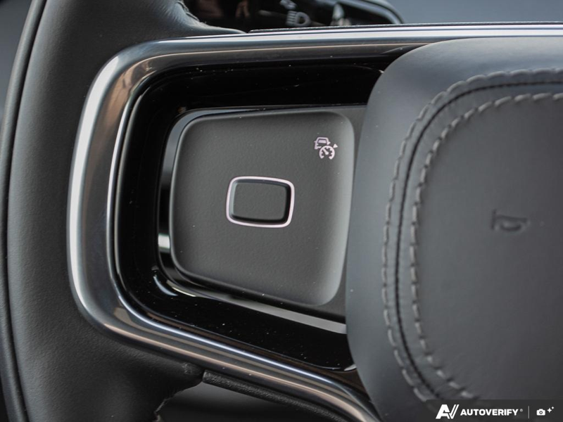 NEW 2026 Lincoln Navigator L Reserve - Infinite Black Metallic Exterior / BLACK ONYX LEATHER Interior - $141,854 - Stock #E60343 - VIN 5LMJJ3LG7TEL05233 - Photo 19