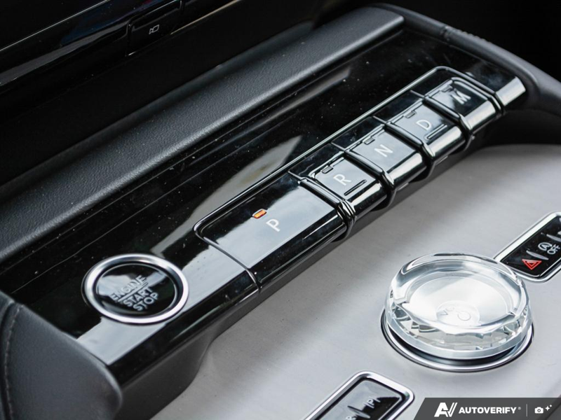 NEW 2026 Lincoln Navigator L Reserve - Infinite Black Metallic Exterior / BLACK ONYX LEATHER Interior - $141,854 - Stock #E60343 - VIN 5LMJJ3LG7TEL05233 - Photo 20