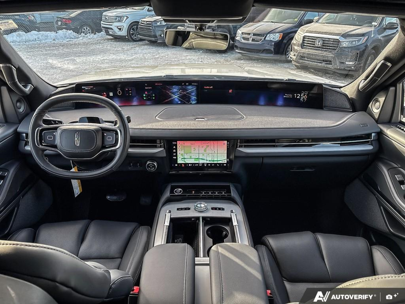 DEMO 2026 Lincoln Navigator L Reserve - Pristine White Metallic Tri-coat Exterior / BLACK ONYX LEATHER Interior - $133,929 - Stock #E60140 - VIN 5LMJJ3LG5TEL00158 - Photo 24
