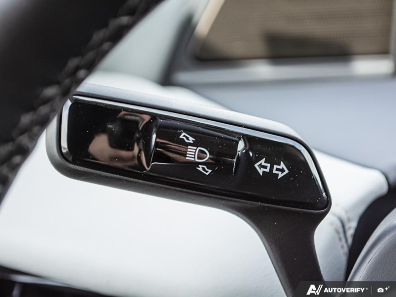NEW 2026 Lincoln Navigator Black Label - Starlight Gray Metallic Exterior / ATMOSPHERIC PERFORMANCE LEATHER Interior - $152,914 - Stock #E60199 - VIN 5LMJJ2TG7TEL03122 - Photo 16