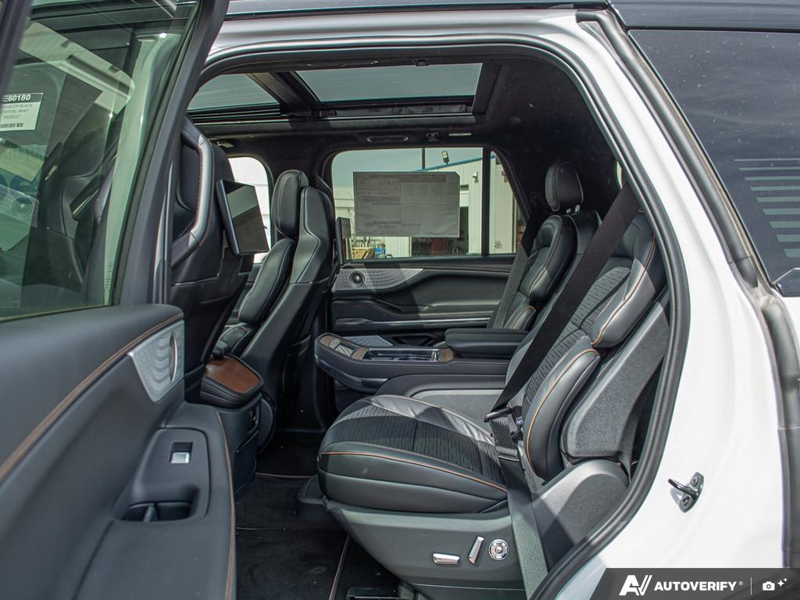NEW 2026 Lincoln Navigator Black Label - Crystal White Tricoat Exterior / INVITATION THEME Interior - $166,664 - Stock #E60180 - VIN 5LMJJ2TG9TEL05227 - Photo 25