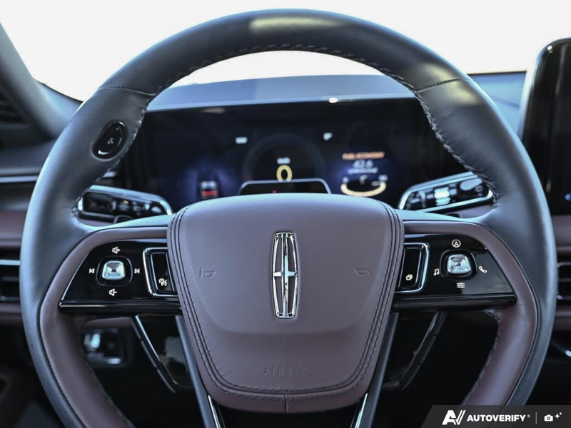 NEW 2027 Lincoln Aviator RESERVE - Avalanche Grey Clearcoat Exterior / HOT CHOCOLATE, PREMIUM LEATHER FRONT CAPTAIN'S CHAIRS Interior - $97,674 - Stock #E70035 - VIN 5LM5J7XC5VGL00961 - Photo 14