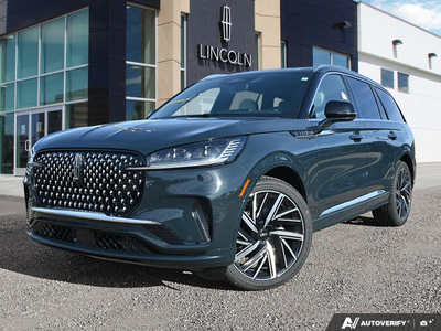 NEW 2027 Lincoln Aviator BLACK LABEL - Cenote Green Bright Colourant Clearcoat Exterior - $110,674 - Stock #E70042 - VIN 5LM5J9XC6VGL00799