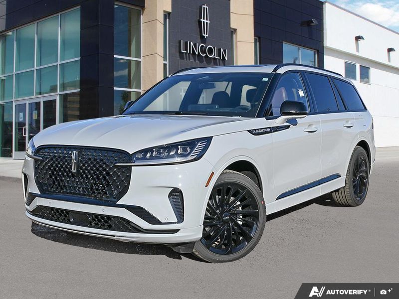 NEW 2027 Lincoln Aviator RESERVE - Avalanche Grey Clearcoat Exterior / HOT CHOCOLATE, PREMIUM LEATHER FRONT CAPTAIN'S CHAIRS Interior - $97,674 - Stock #E70035 - VIN 5LM5J7XC5VGL00961 - Photo 1