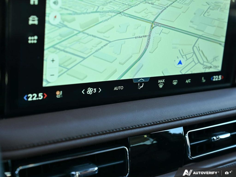 NEW 2027 Lincoln Aviator RESERVE - Avalanche Grey Clearcoat Exterior / HOT CHOCOLATE, PREMIUM LEATHER FRONT CAPTAIN'S CHAIRS Interior - $97,674 - Stock #E70035 - VIN 5LM5J7XC5VGL00961 - Photo 20