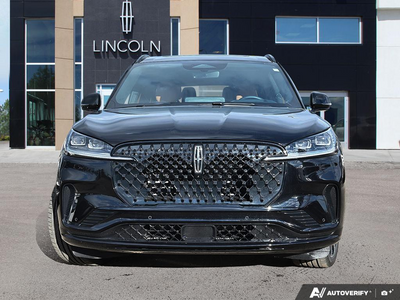 NEW 2027 Lincoln Aviator BLACK LABEL - Infinite Black Metallic Clearcoat Exterior - $106,724 - Stock #E70043 - VIN 5LM5J9XC4VGL00946