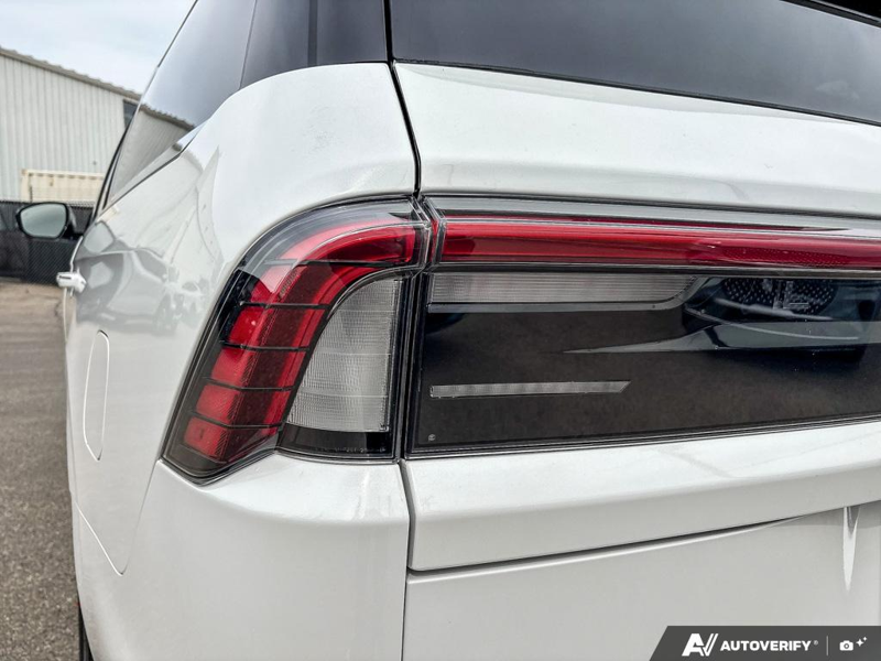 DEMO 2027 Lincoln Navigator L Reserve - Pristine White Metallic Tri-coat Exterior / HOT CHOCOLATE LEATHER Interior - $140,914 - Stock #E70012 - VIN 5LMJJ3LG4VEL02616 - Photo 11
