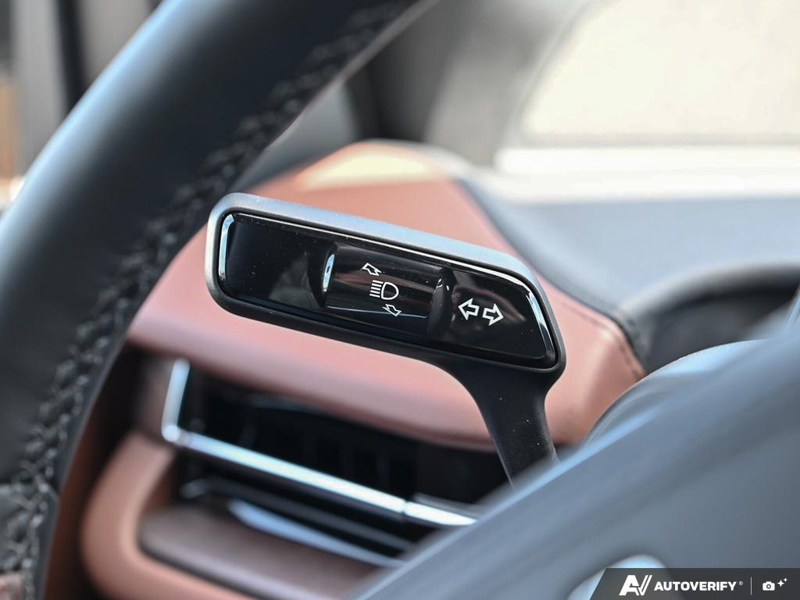 NEW 2027 Lincoln Navigator Reserve - Nocturnal Blue Metallic Cc Exterior / HOT CHOCOLATE LEATHER Interior - $140,989 - Stock #E70006 - VIN 5LMJJ2LG9VEL00354 - Photo 16