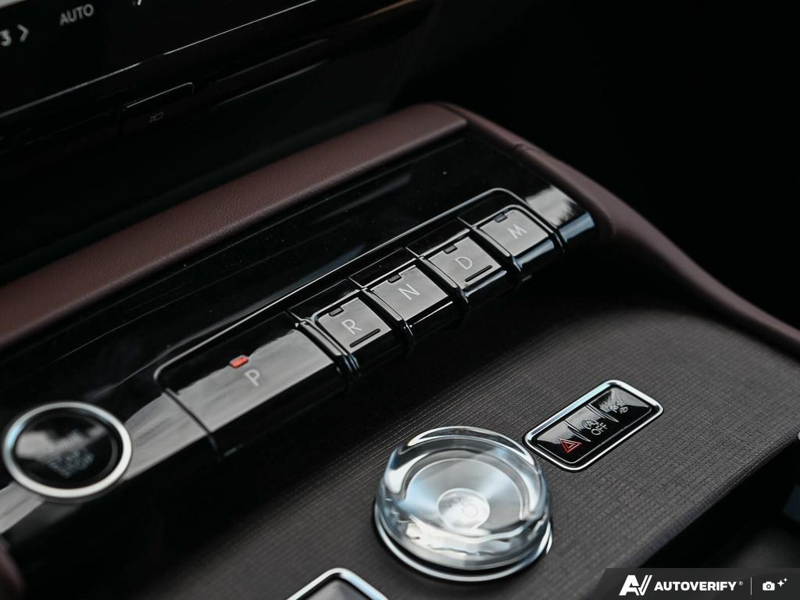 NEW 2027 Lincoln Navigator Reserve - Nocturnal Blue Metallic Cc Exterior / HOT CHOCOLATE LEATHER Interior - $140,989 - Stock #E70006 - VIN 5LMJJ2LG9VEL00354 - Photo 19
