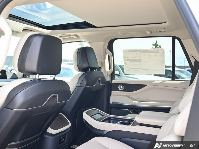 NEW 2027 Lincoln Navigator Reserve - Pristine White Metallic Tri-coat Exterior / LEATHER SEATING Interior - $145,314 - Stock #E70009 - VIN 5LMJJ2LG1VEL03636 - Photo 23