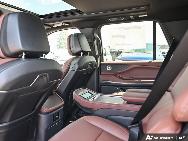 NEW 2027 Lincoln Navigator Reserve - Nocturnal Blue Metallic Cc Exterior / HOT CHOCOLATE LEATHER Interior - $140,989 - Stock #E70006 - VIN 5LMJJ2LG9VEL00354 - Photo 24