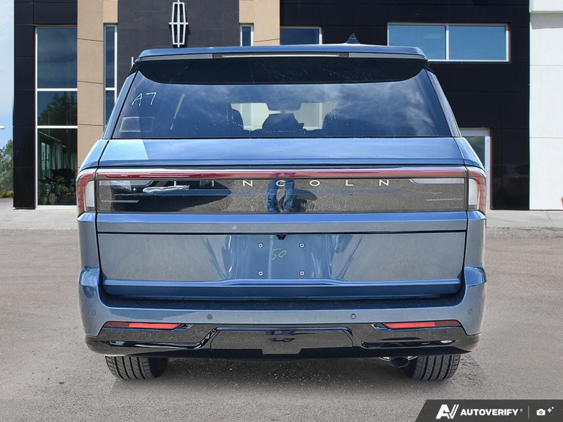NEW 2027 Lincoln Navigator Reserve - Nocturnal Blue Metallic Cc Exterior / HOT CHOCOLATE LEATHER Interior - $140,989 - Stock #E70006 - VIN 5LMJJ2LG9VEL00354 - Photo 5